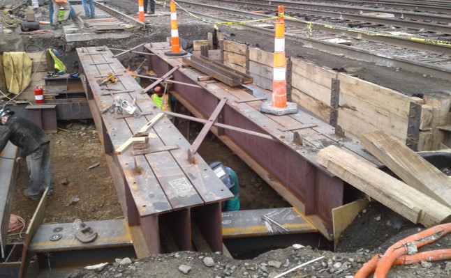 Atlantic Street Bridge Work Progresses as Track 4 Jump Span Now Installed