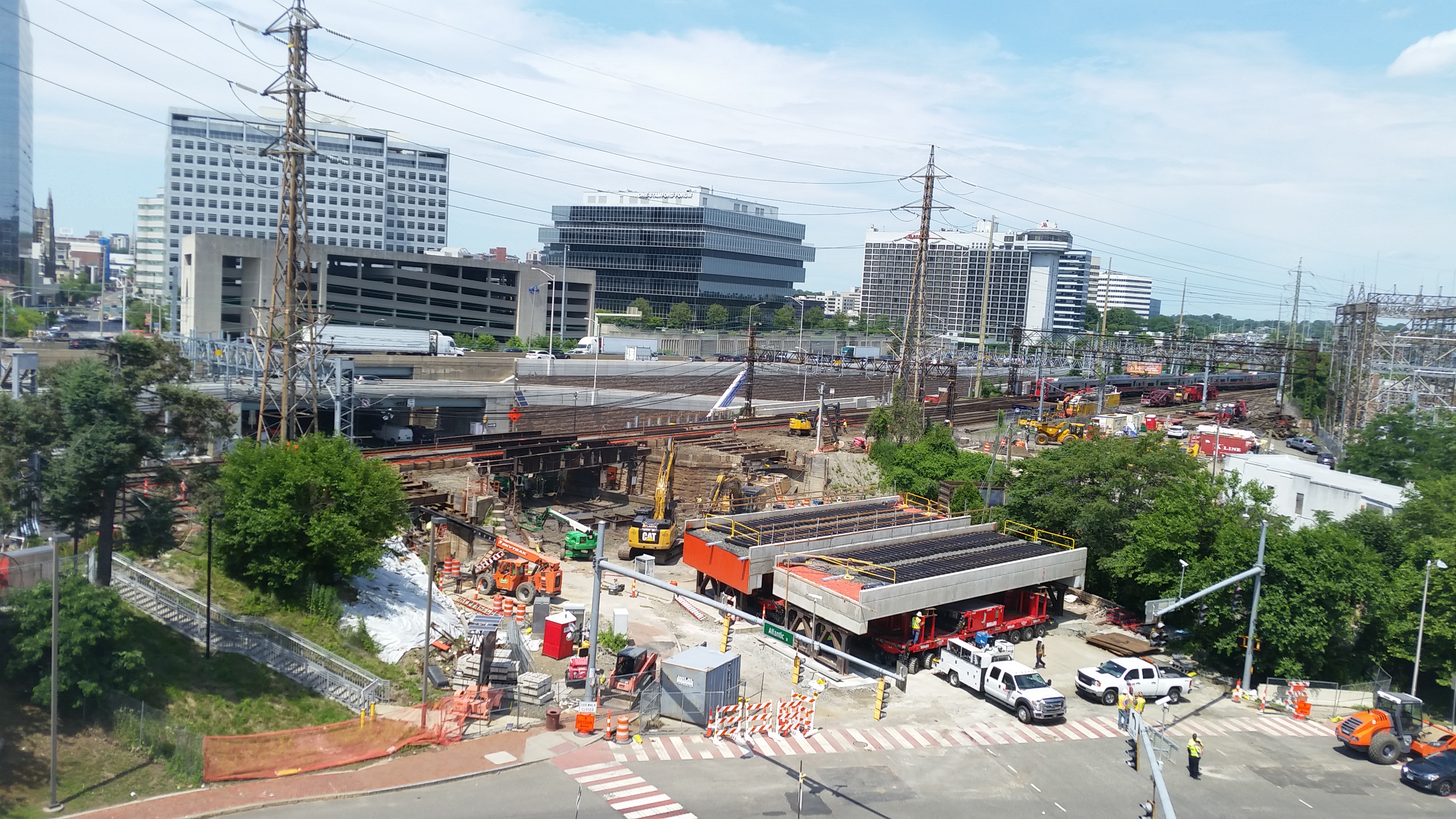 Atlantic Street Bridge Replacement Project Underway; SPMT’s in place to lift and haul bridge decks into place